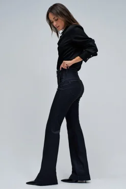 Chino flare con cinturón