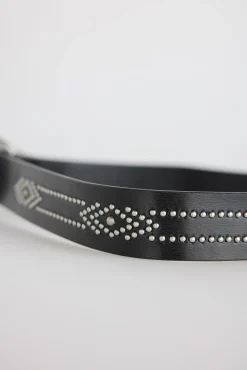 Cinturón tachuelas