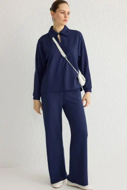Conjunto top y pantalón con cuello polo Azul