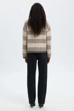 Cárdigan cuello en pico alpaca y lana