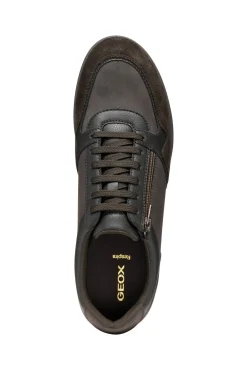 Deportiva Avery