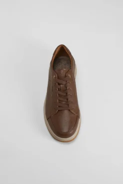 Deportiva urbana COMFEET