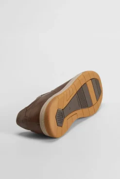 Deportiva urbana COMFEET