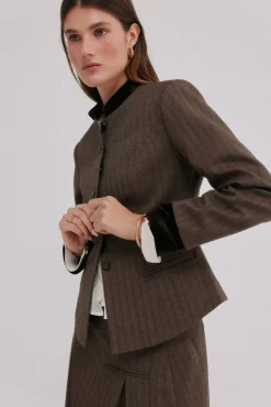 Emily. blazer entallada