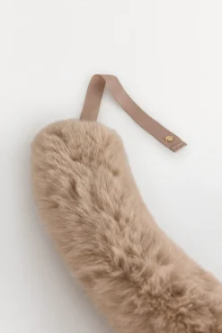Estola lazada