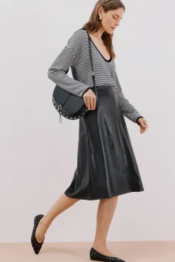 Falda capa polipiel