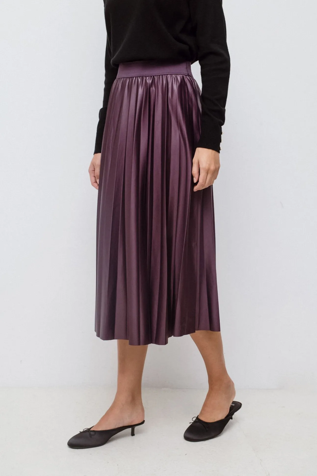 Falda midi plisada
