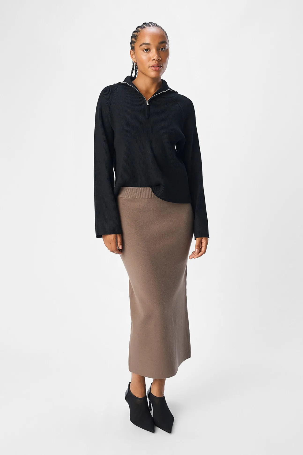 Falda punto midi
