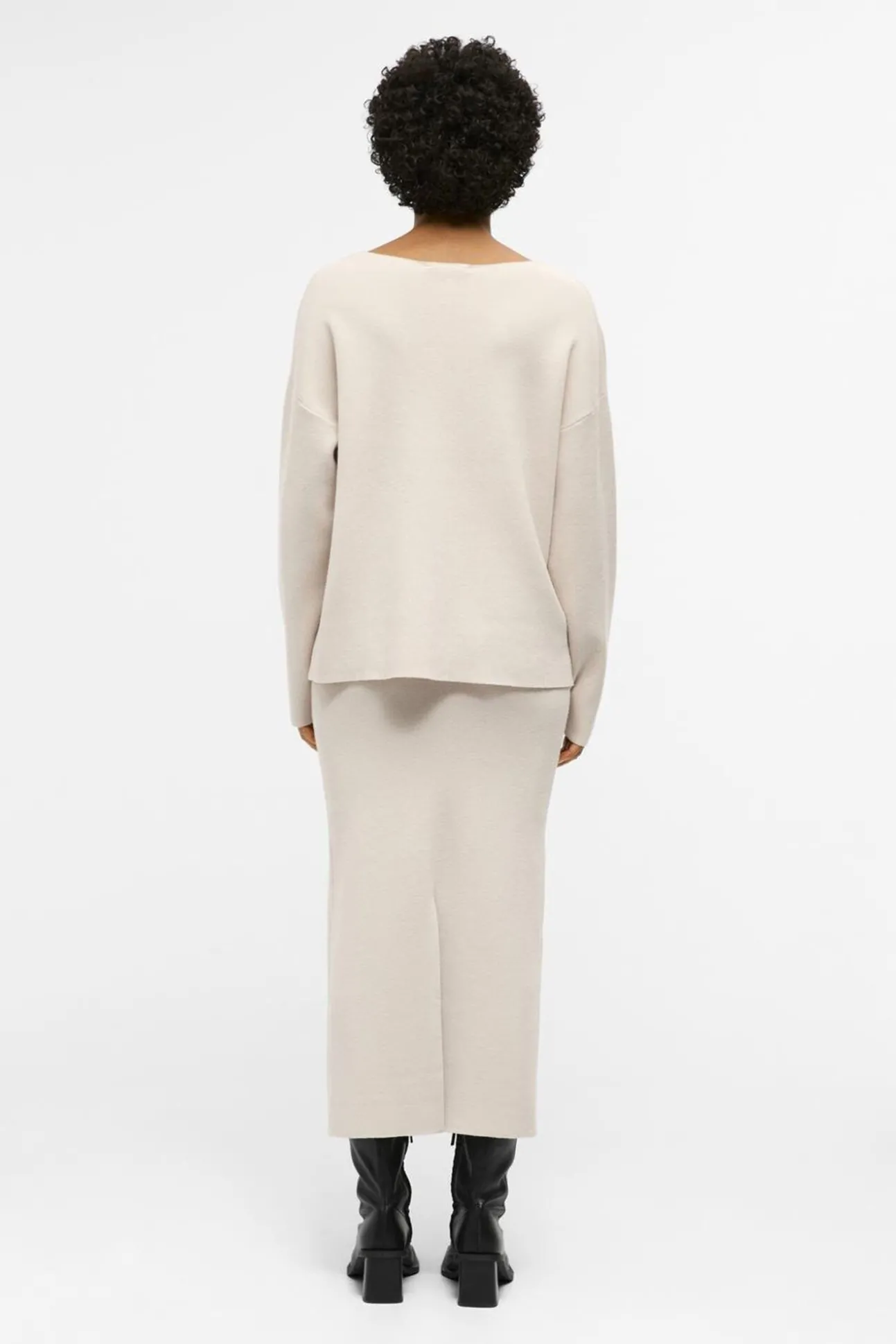 Falda punto midi