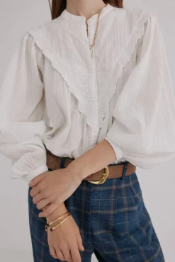 Gael. Blusa bordada
