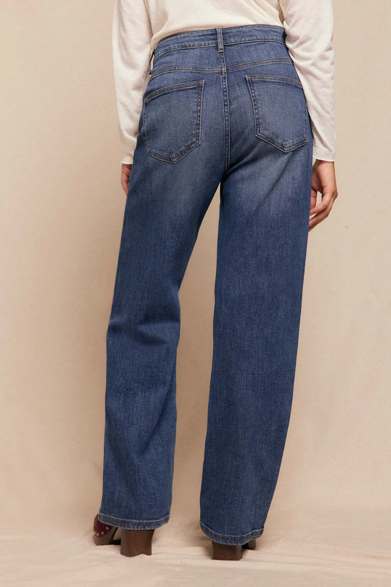 Jeans abertura bajo