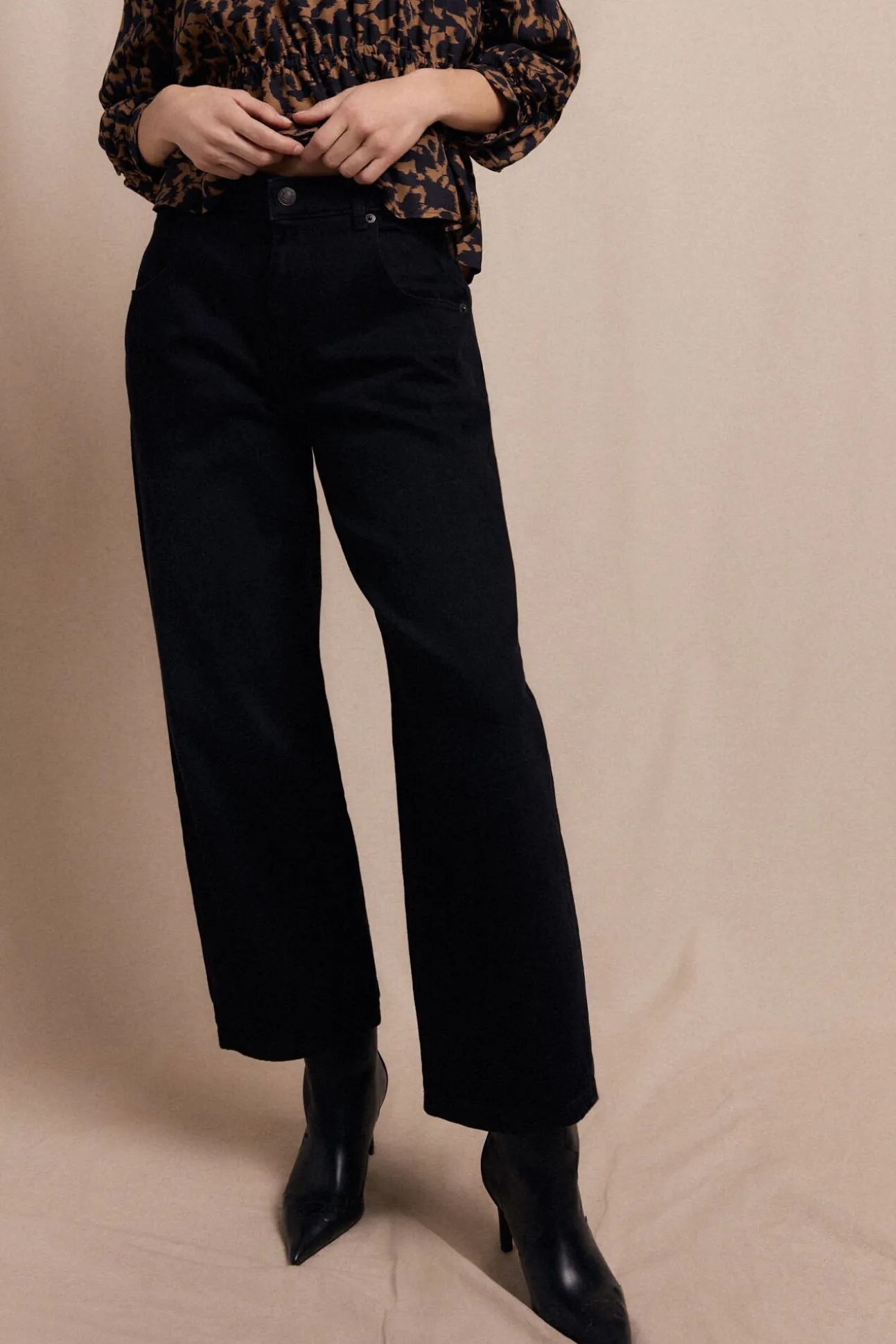 Jeans barrel