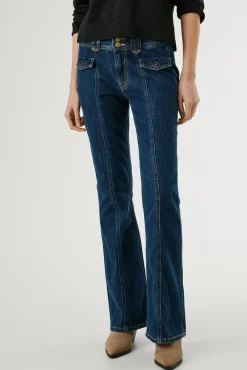Jeans flare de tiro bajo