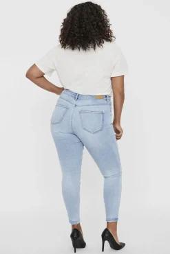 Jeans pitillo talla grande