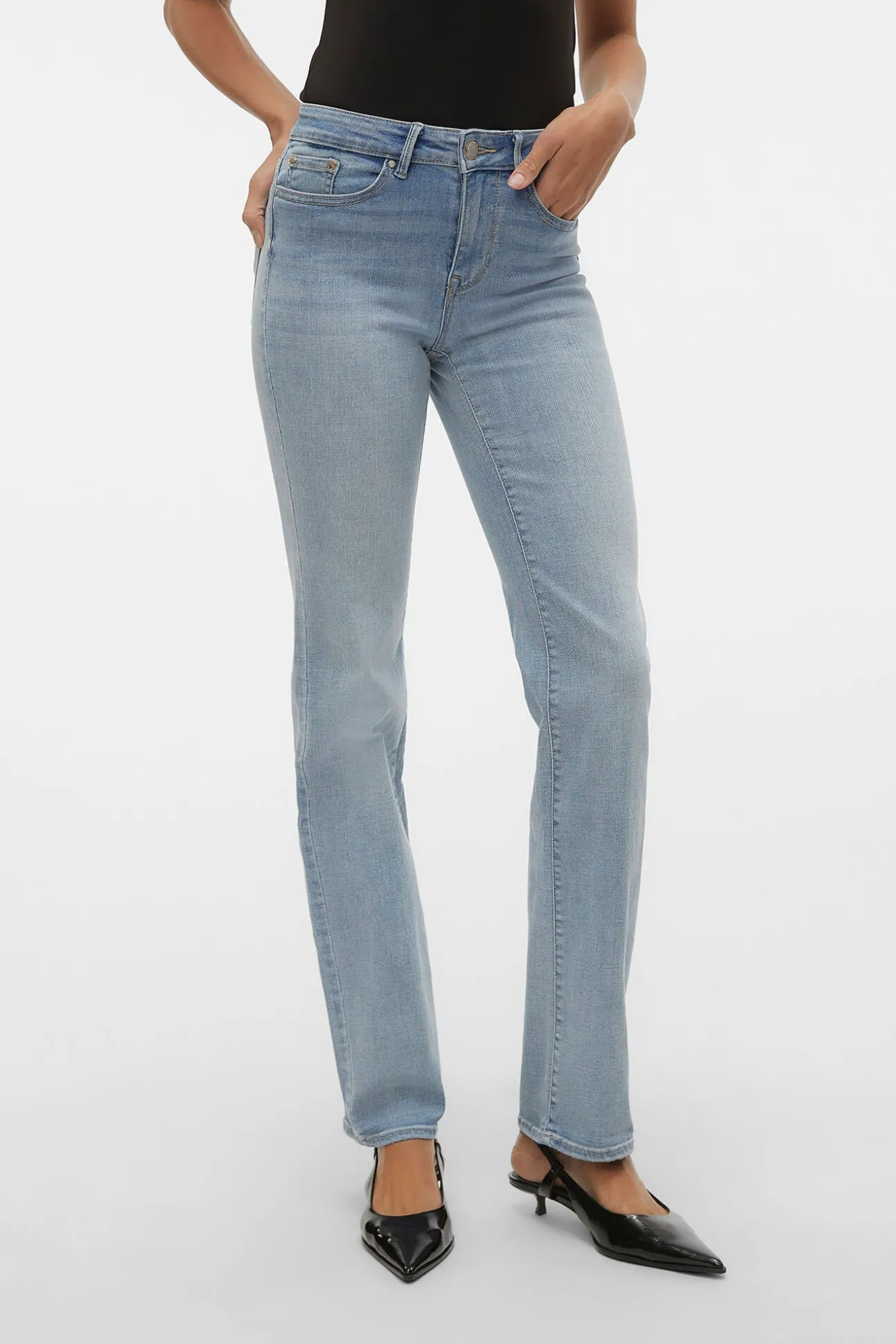 Jeans rectos tiro alto