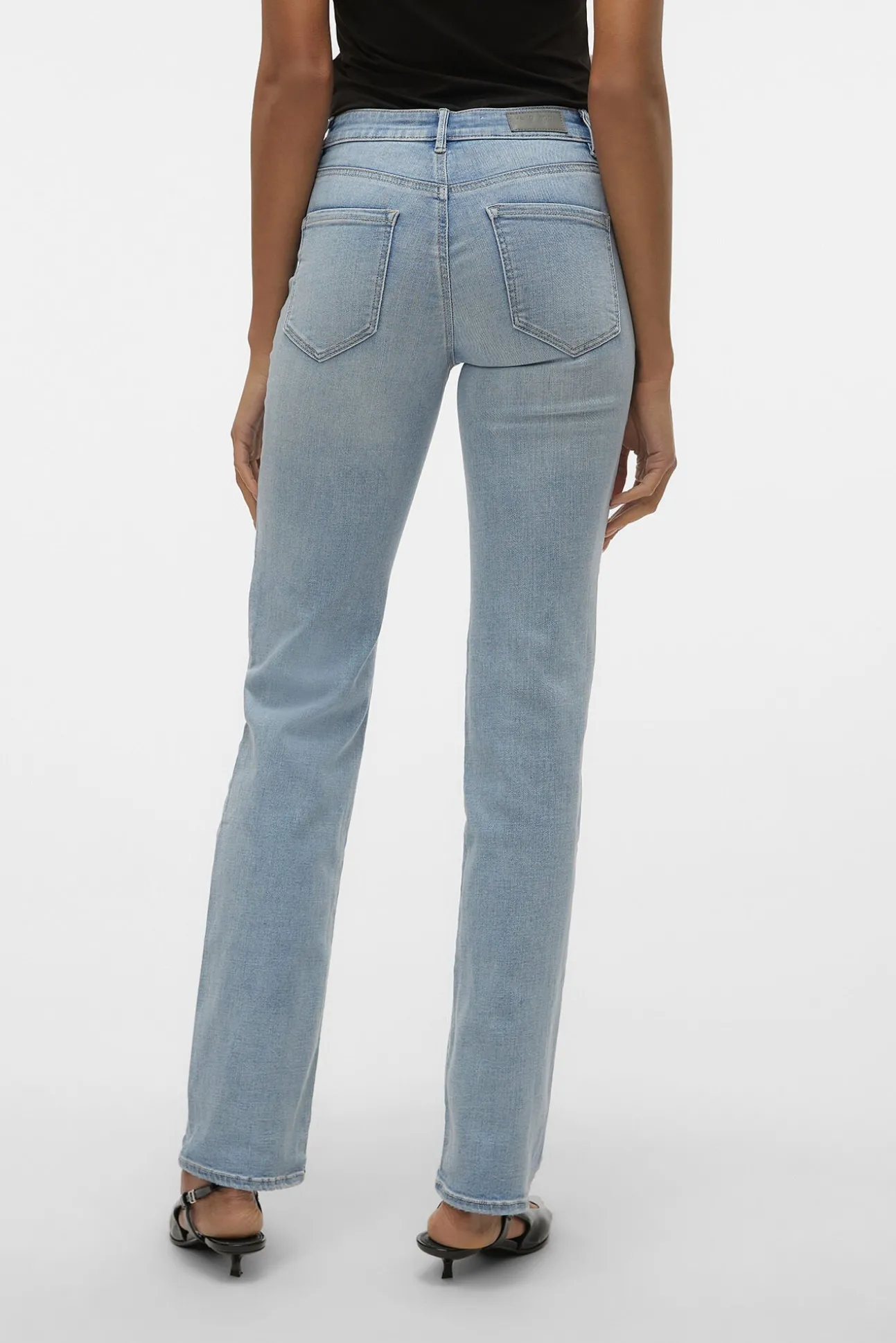 Jeans rectos tiro alto