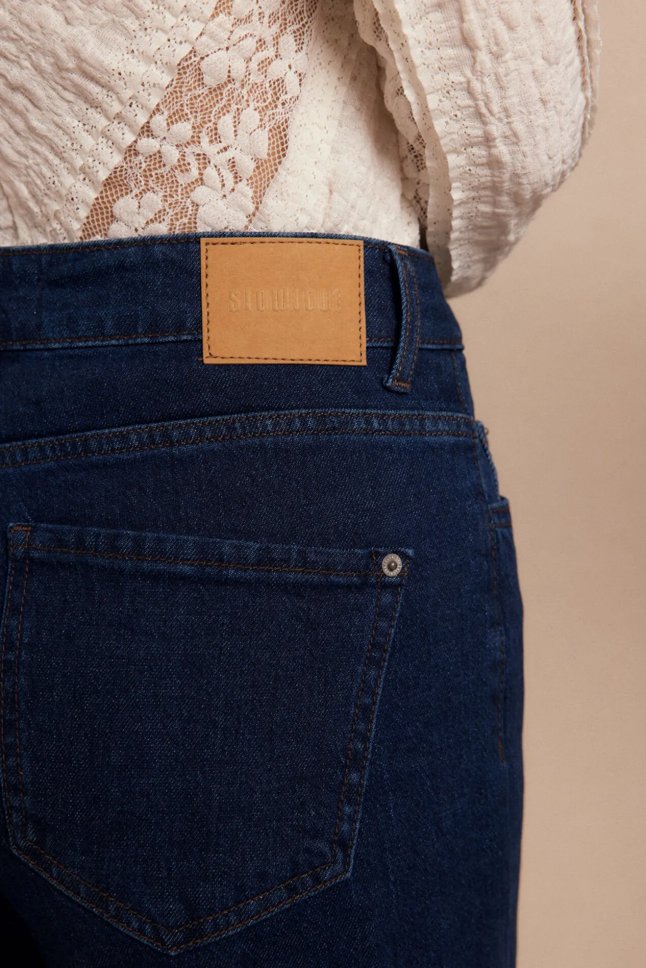 Jeans roll up