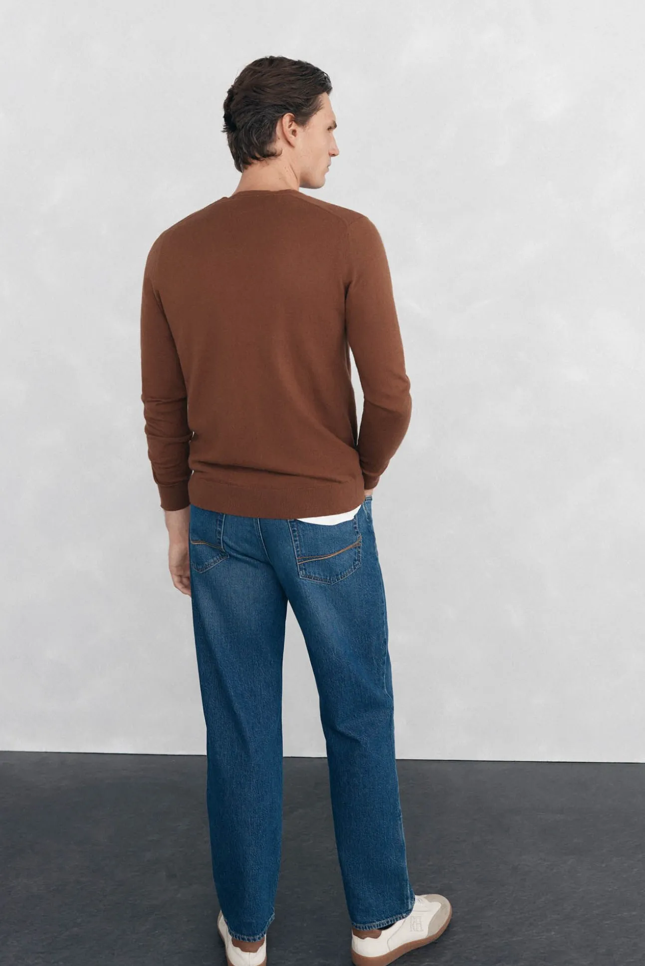 Jersey cuello pico