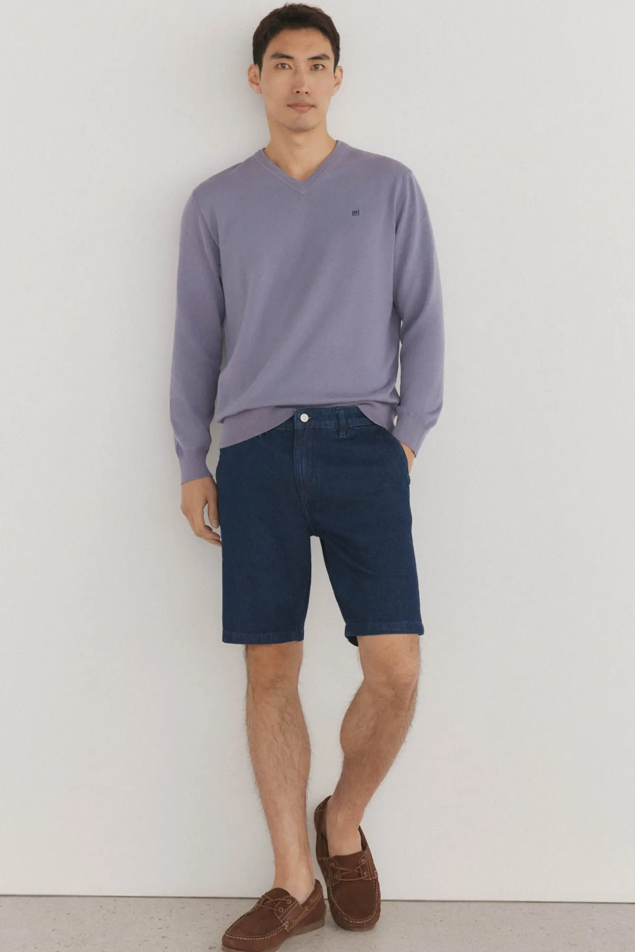 Jersey punto fino algodón premium cuello pico