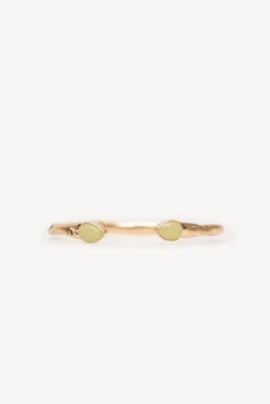 Leslie. Brazalete piedra bañado en oro
