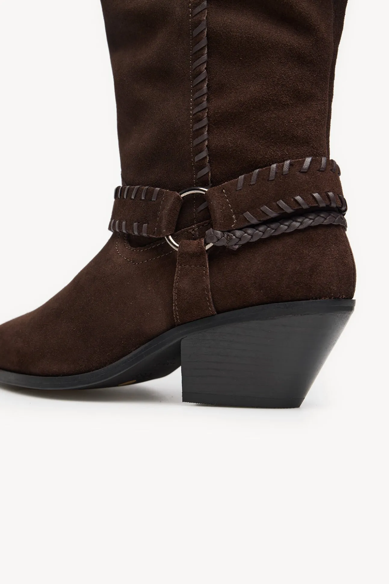 Maialen. Botas de serraje