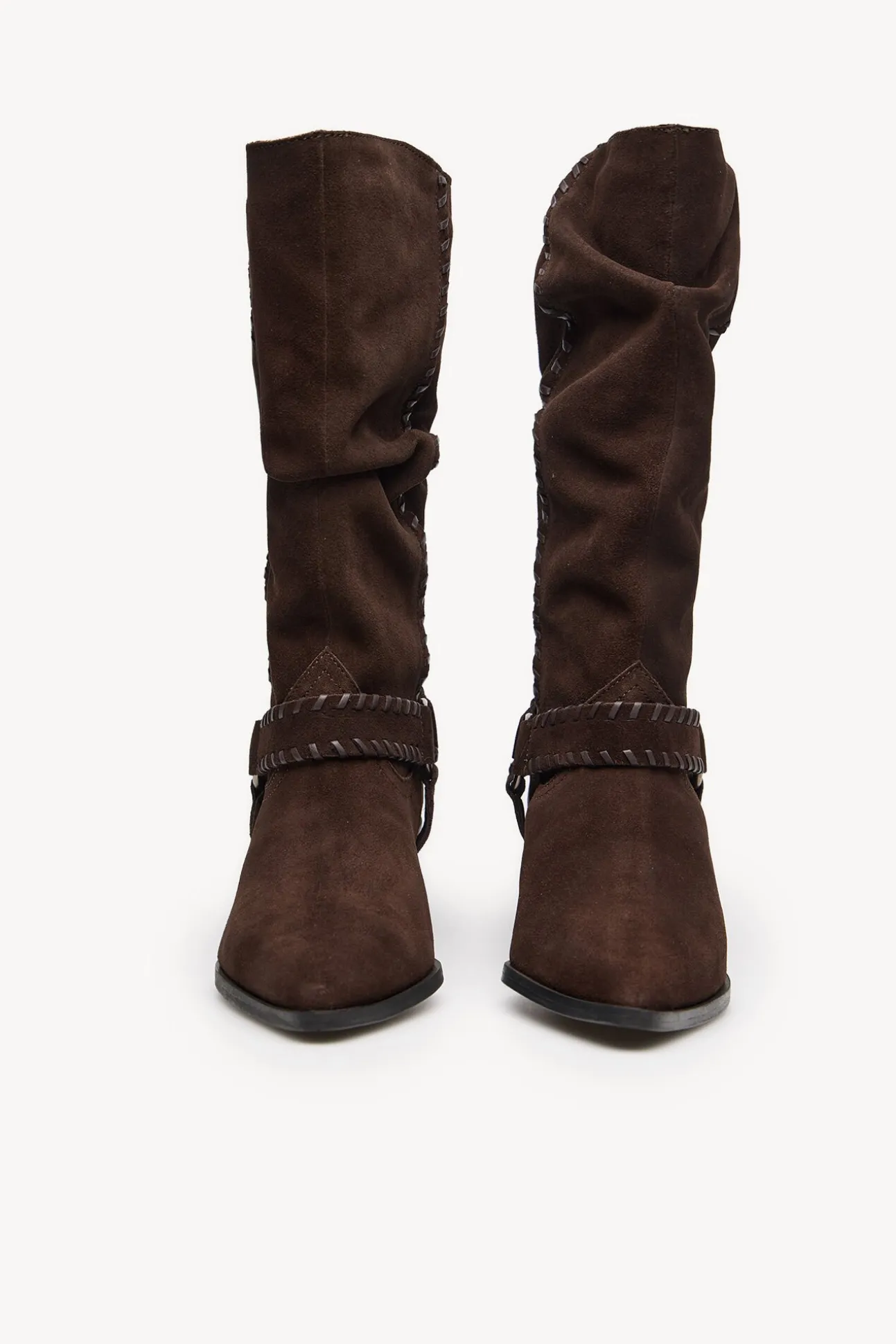 Maialen. Botas de serraje