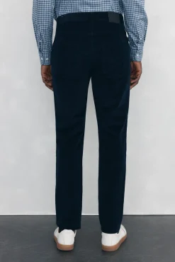 Pantalón 5 bolsillos pana slim fit