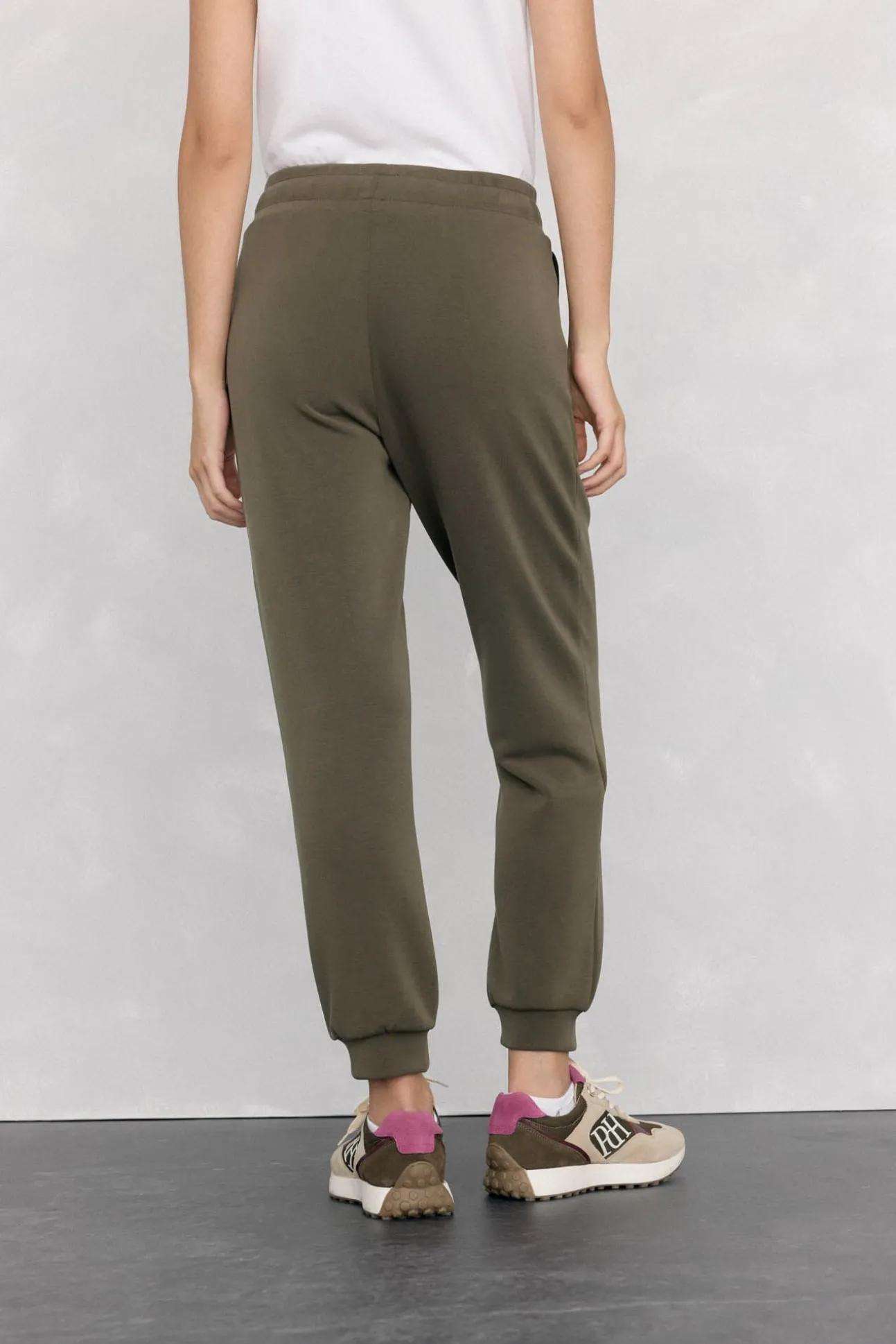 Pantalón activewear tejido softouch