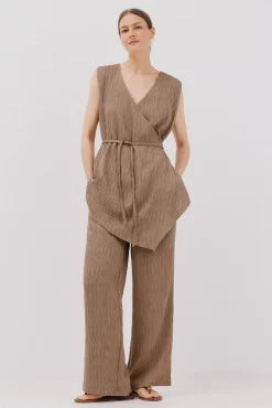 Pantalón ancho