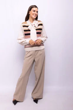 Pantalón ancho con pinzas