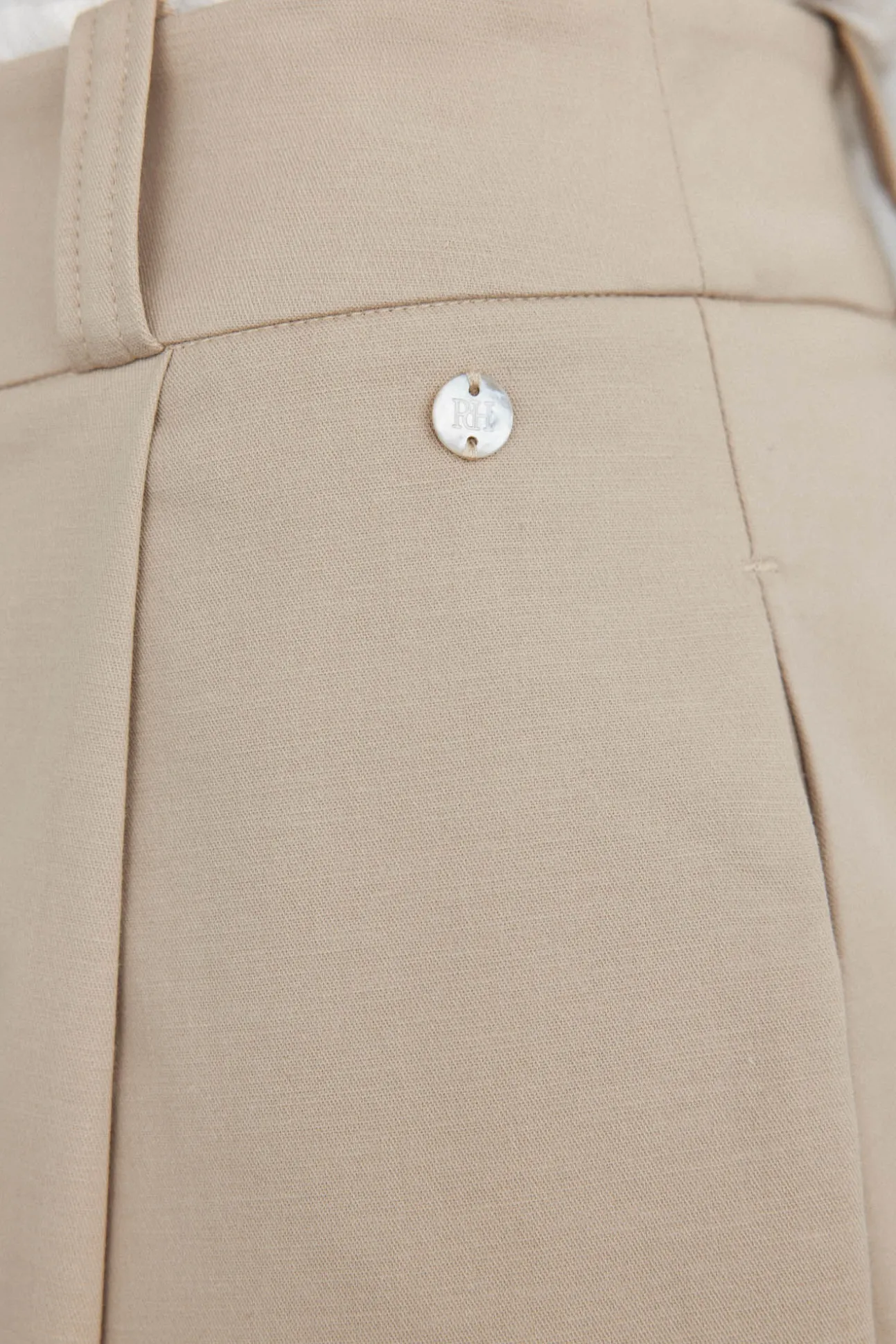 Pantalón bajo ajustable