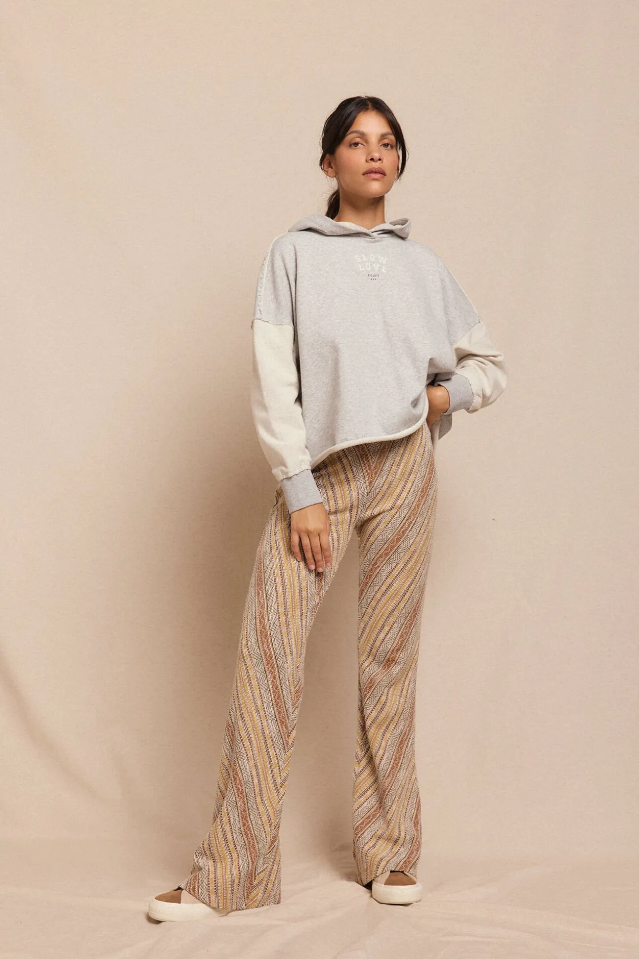 Pantalón campana de punto
