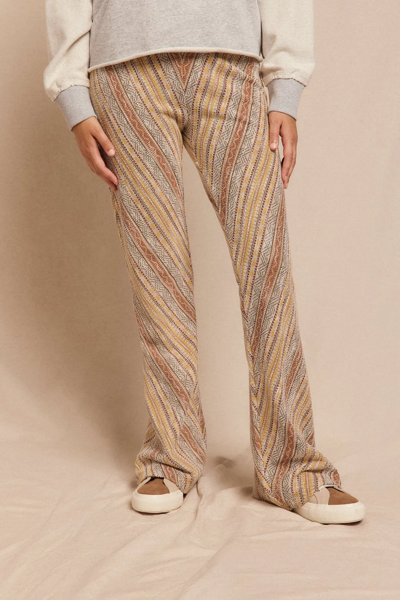 Pantalón campana de punto