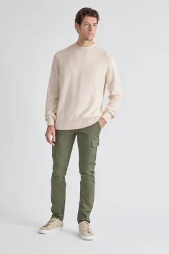 Pantalón cargo