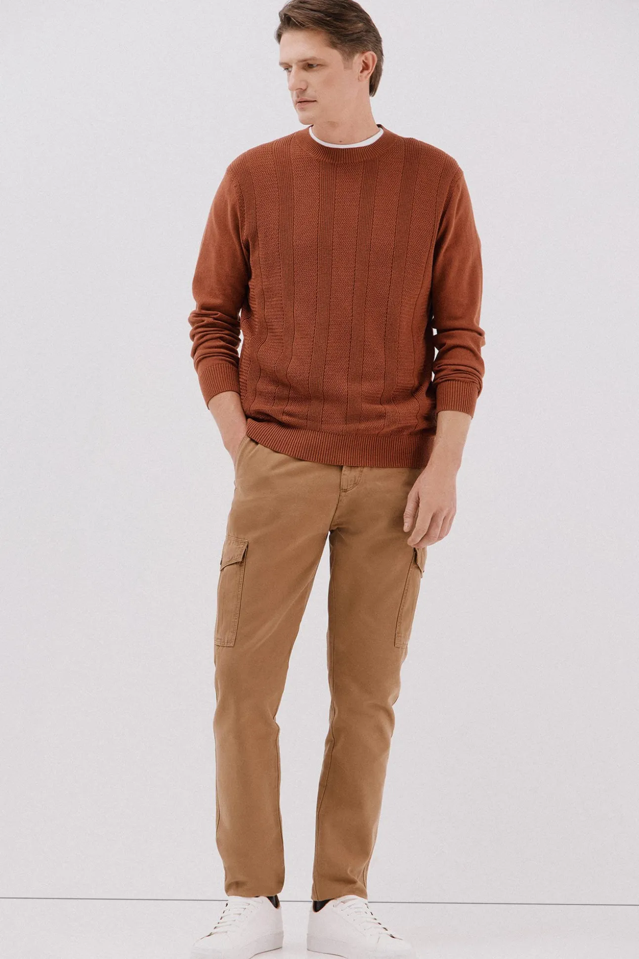 Pantalón cargo