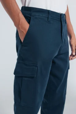 Pantalón cargo casual slim fit
