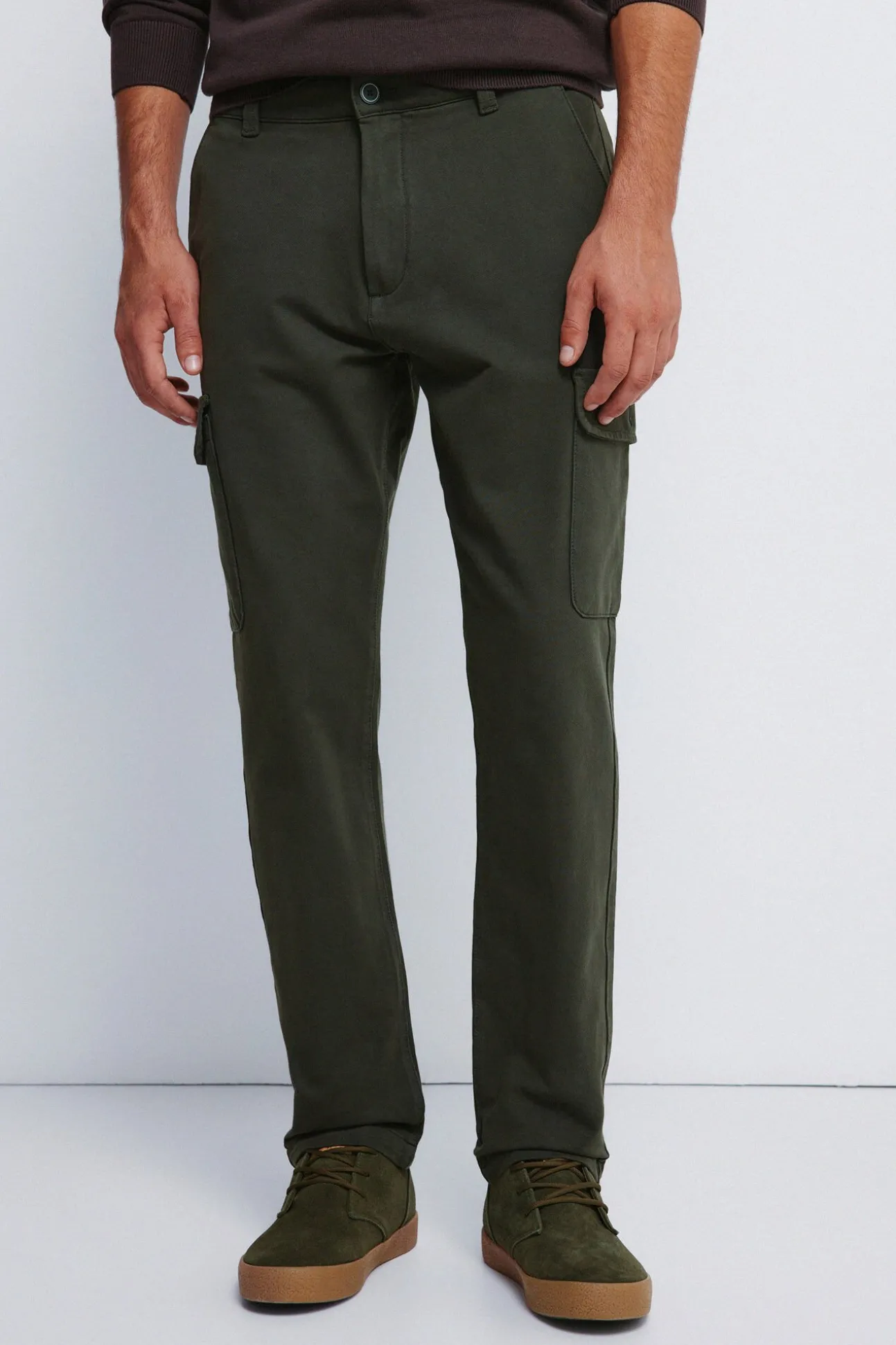 Pantalón cargo comfort fit