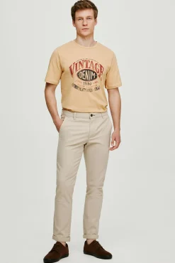 Pantalón chino