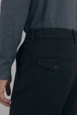 Pantalón chino confort