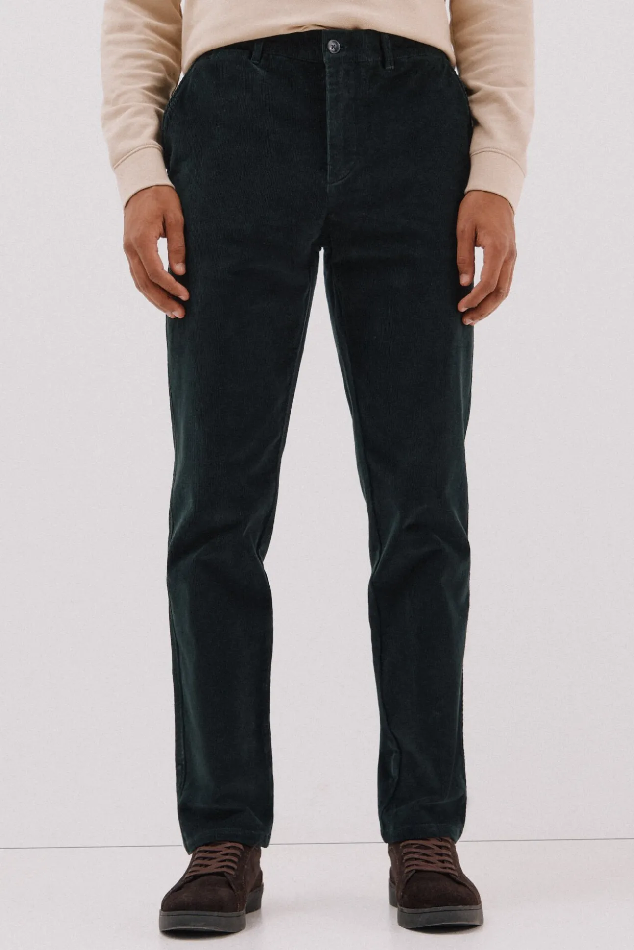 Pantalón chino pana