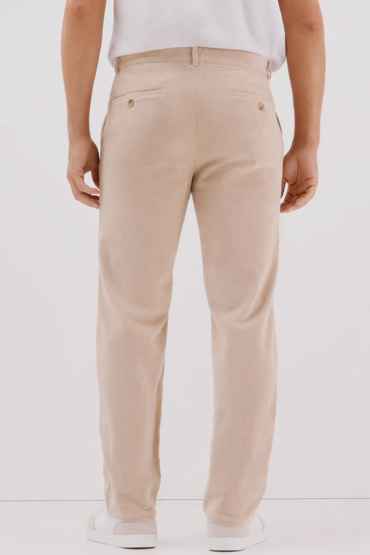 Pantalón chino pana