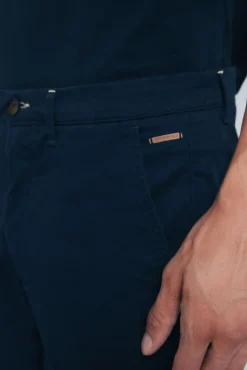 Pantalón chino slim fit