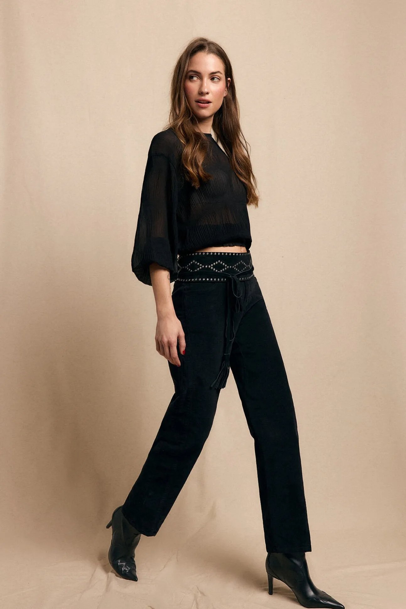 Pantalón Corduroy Cuts