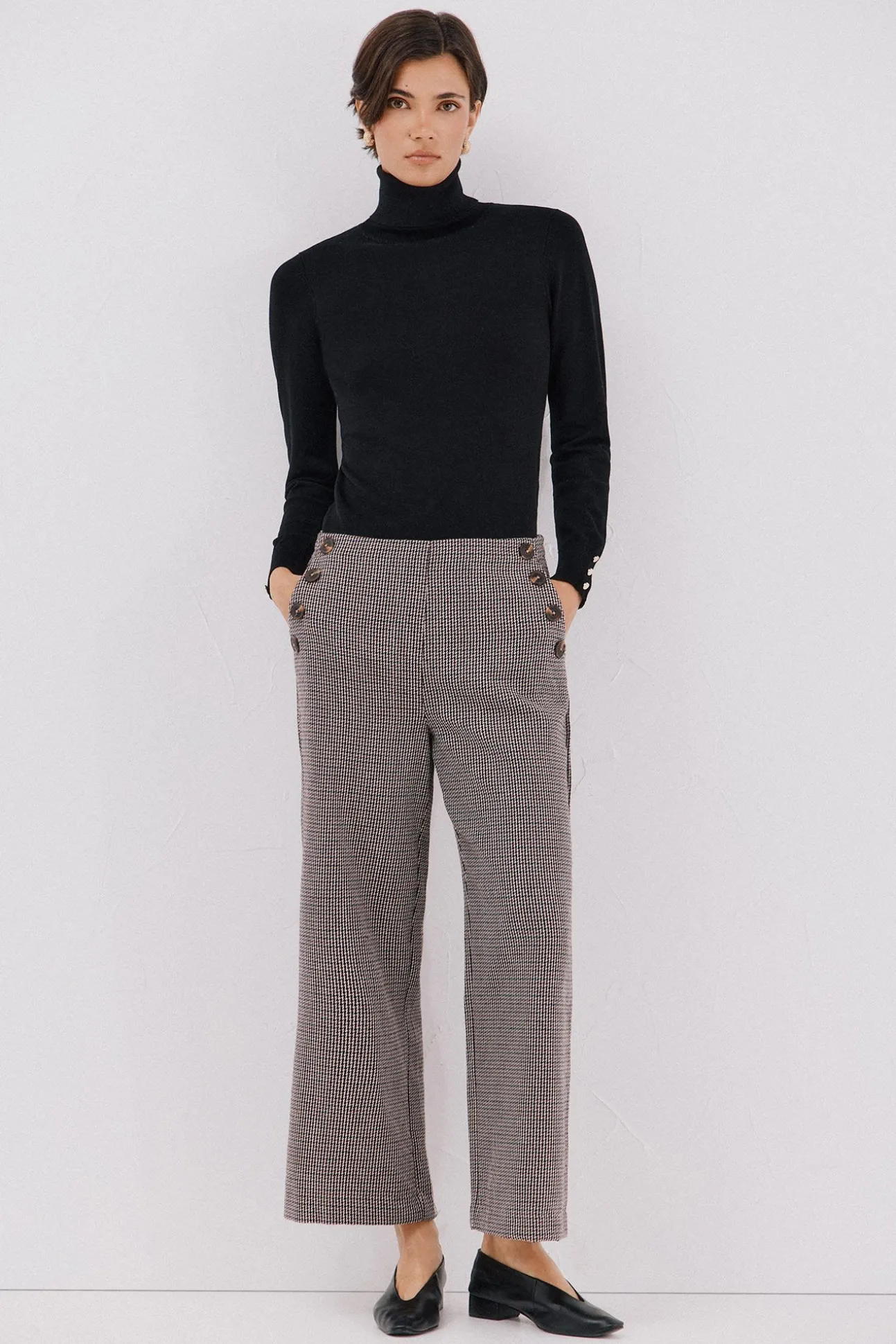Pantalón de mujer crop y ancho