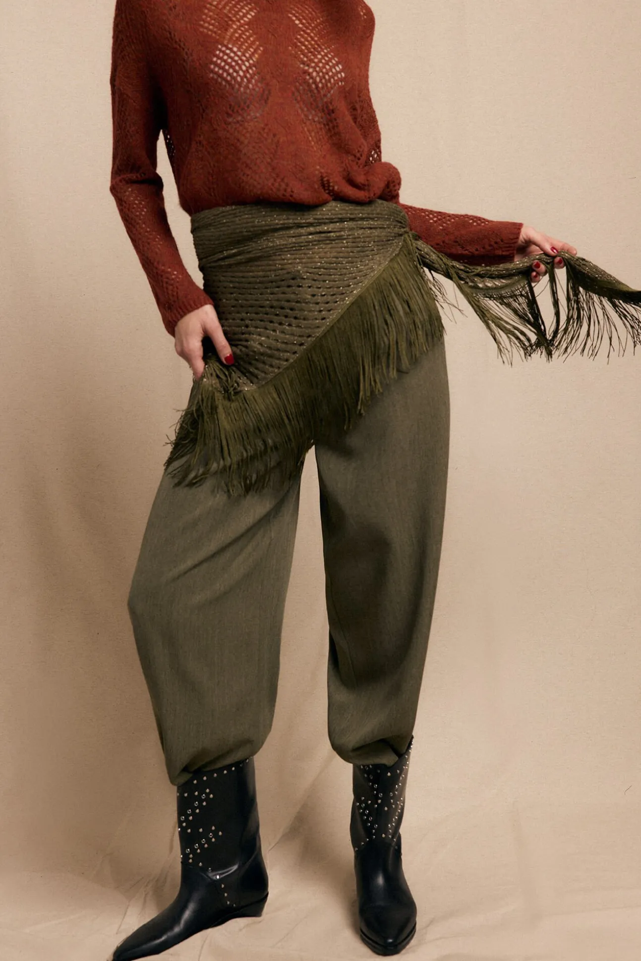 Pantalón de pinzas rastrero