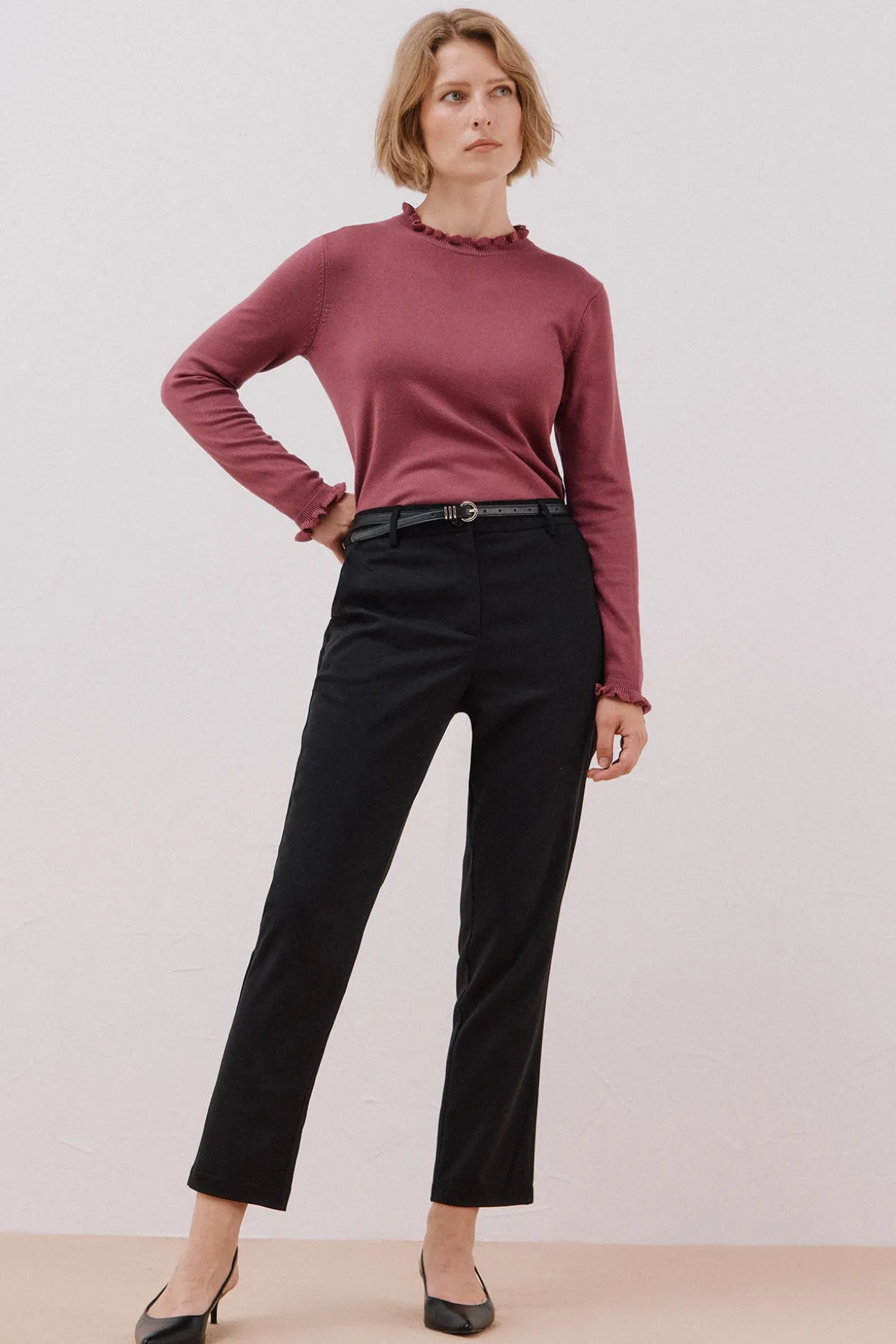 Pantalón de vestir con cinturón