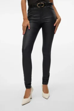 Pantalón efecto encerado