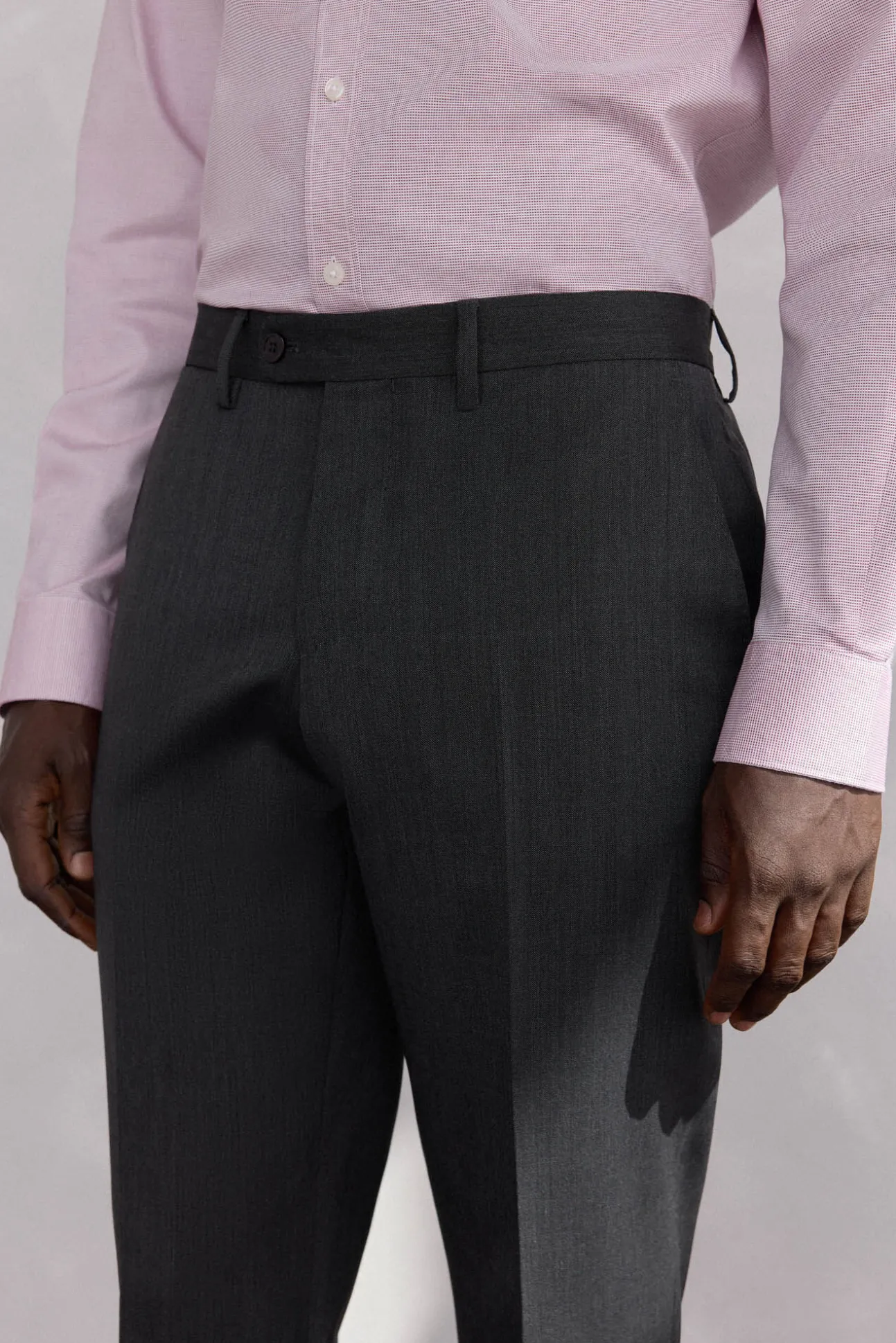 Pantalón estructura gris bi-stretch slim fit