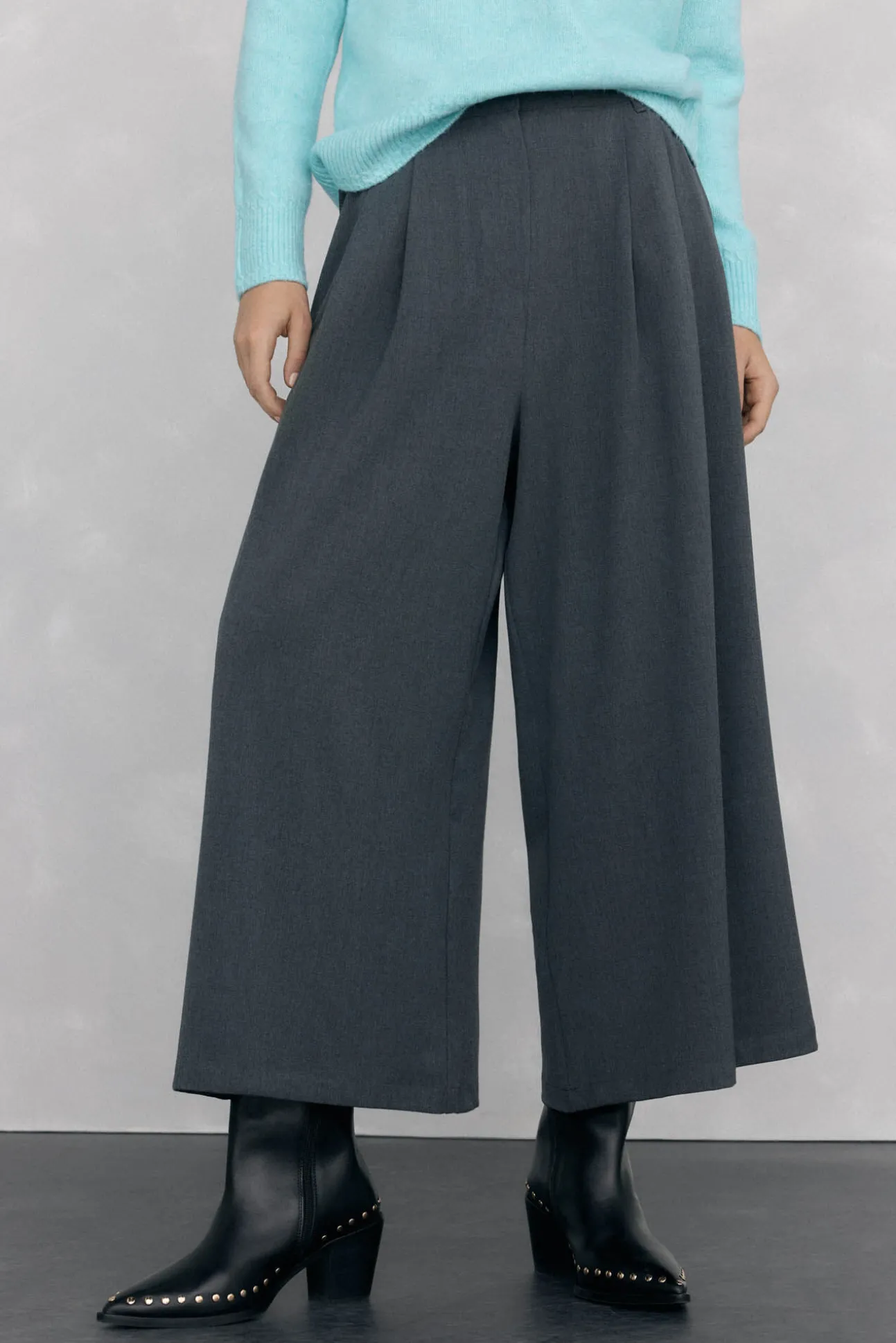 Pantalón falda
