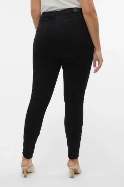 Pantalón pitillo talla grande